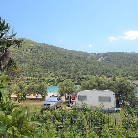 Auto Camp On The Beach - Grebastica Exterior photo